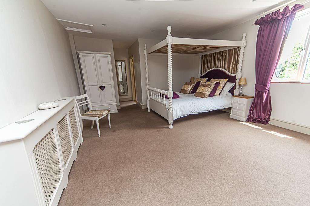 Stoodleigh Court Coach House Bed & Breakfast Tiverton  Exterior photo